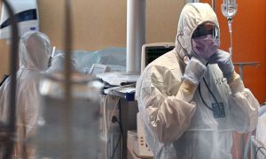 Infecção por Covid-19 garante imunidade por cinco meses, aponta estudo