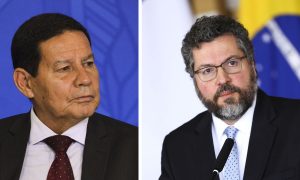 Mourão diz que Ernesto Araújo pode ser demitido em breve