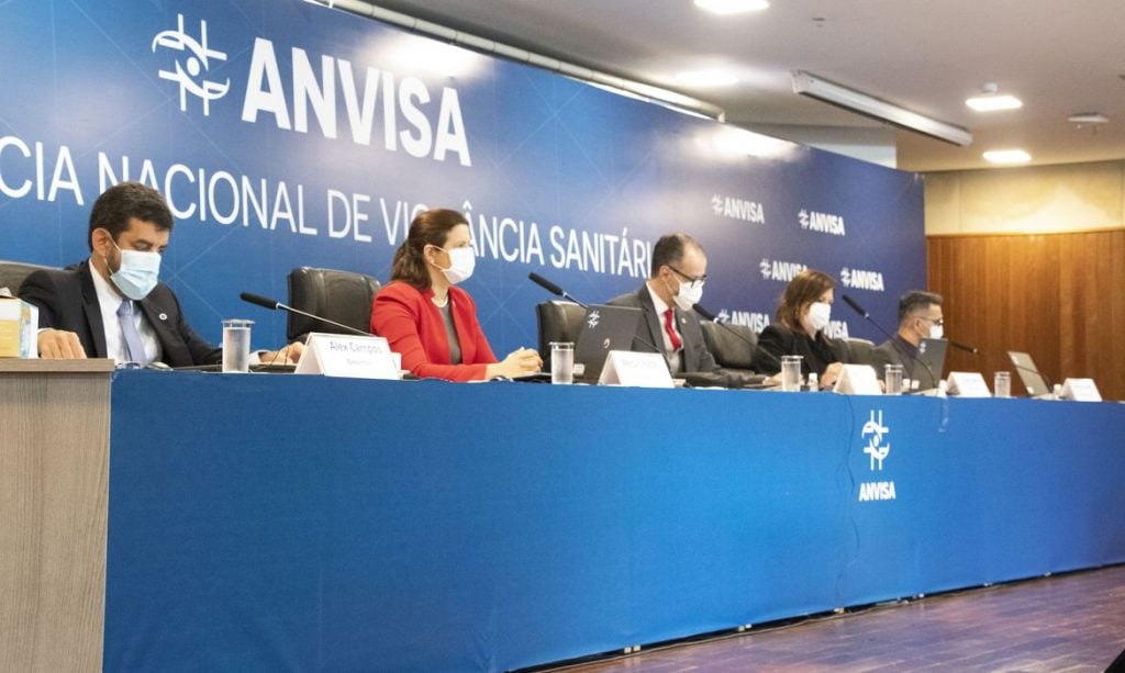 Anvisa determina recolhimento de lotes interditados da Coronavac