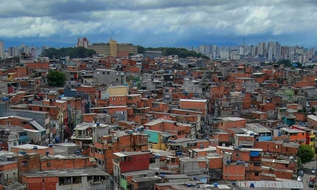 A periferia está deprimida e a superação pode ser explosiva, avalia sociólogo