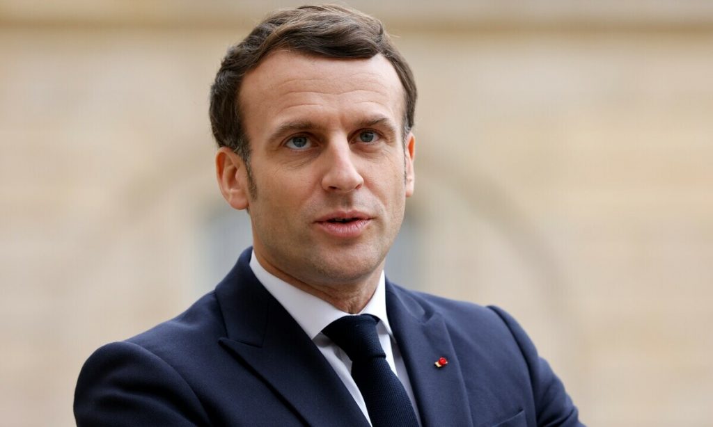 Macron: guerra na Ucrânia vai durar e ‘é preciso se preparar’