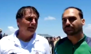 Bolsonaro posta mais um vídeo em campanha por spray de Israel: 'Tem tudo para dar certo'