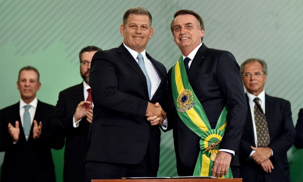 Bolsonaro orientou Bebianno a processar o filho Carlos: 'O moleque tem que aprender'