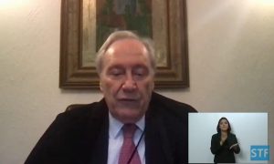 Lewandowski vota para manter acesso de Lula a mensagens da Vaza Jato