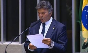Fux discursa na Câmara: 'O meu sentir é de que a Constituição sairá mais fortalecida desta crise'