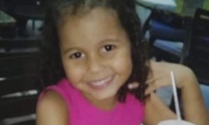 Policial é preso em flagrante após menina de 5 anos ser morta por tiro