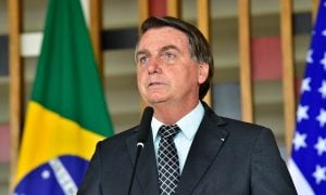 Em novo ataque à China, Bolsonaro diz que coronavírus pode ter 'nascido em laboratório'