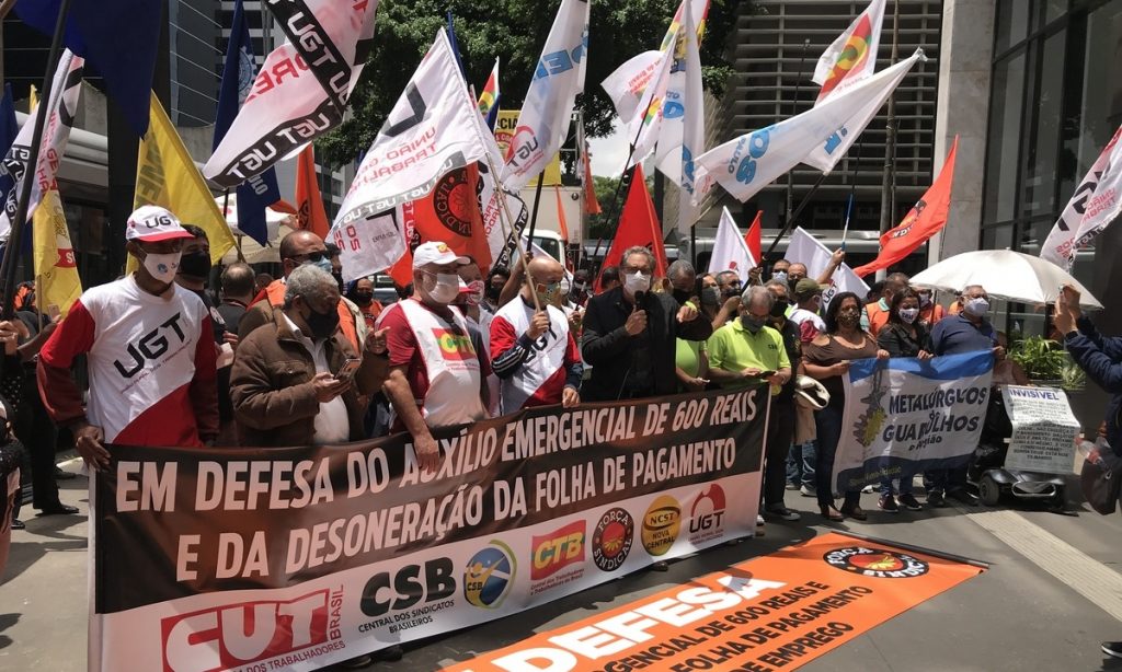 Centrais sindicais cobram auxílio emergencial de R$ 600: ‘A crise não espera’