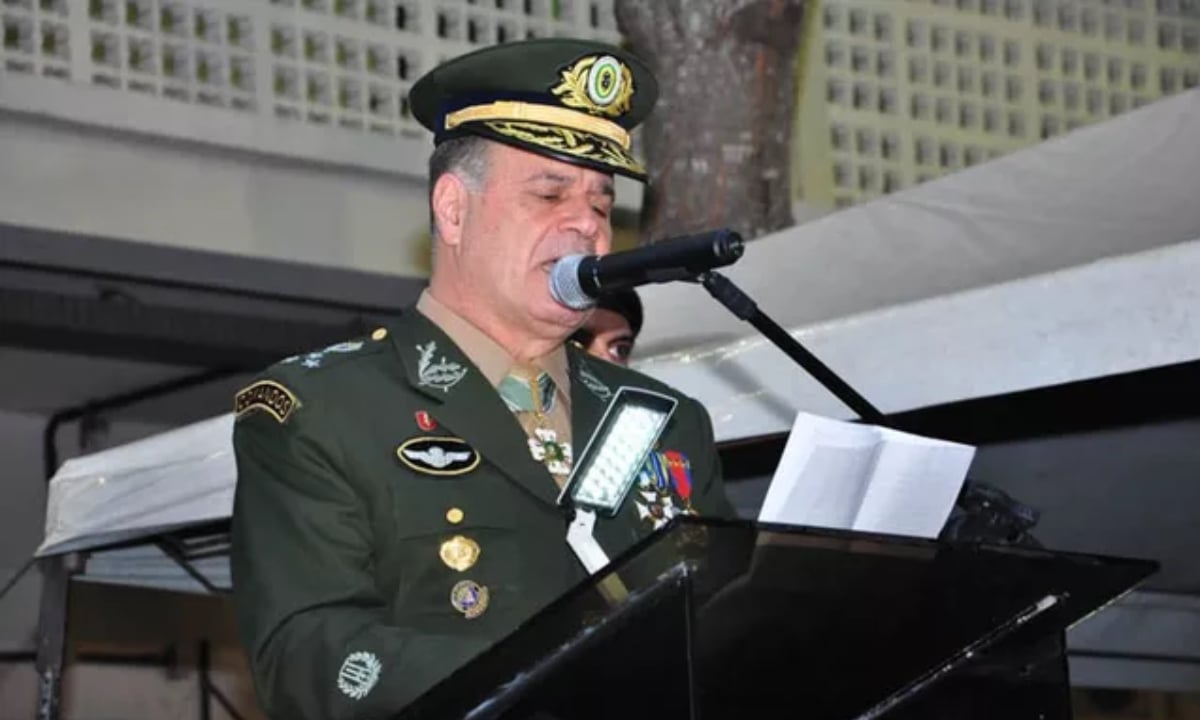 Comandante do Nordeste é cotado para lugar de Pujol no Exército