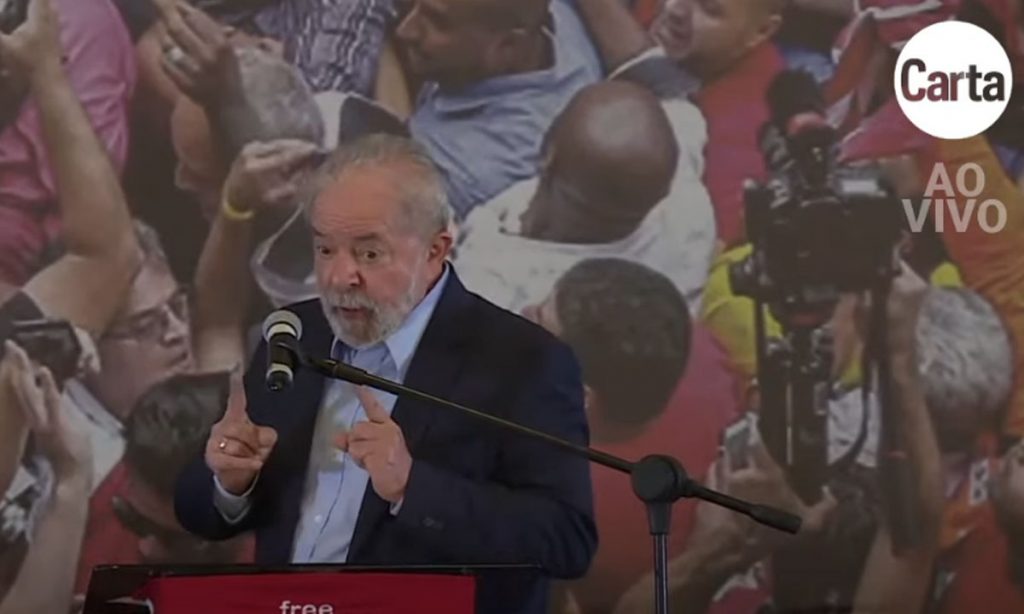 Lula: ‘Não siga nenhuma decisão imbecil do presidente e do ministro da Saúde’