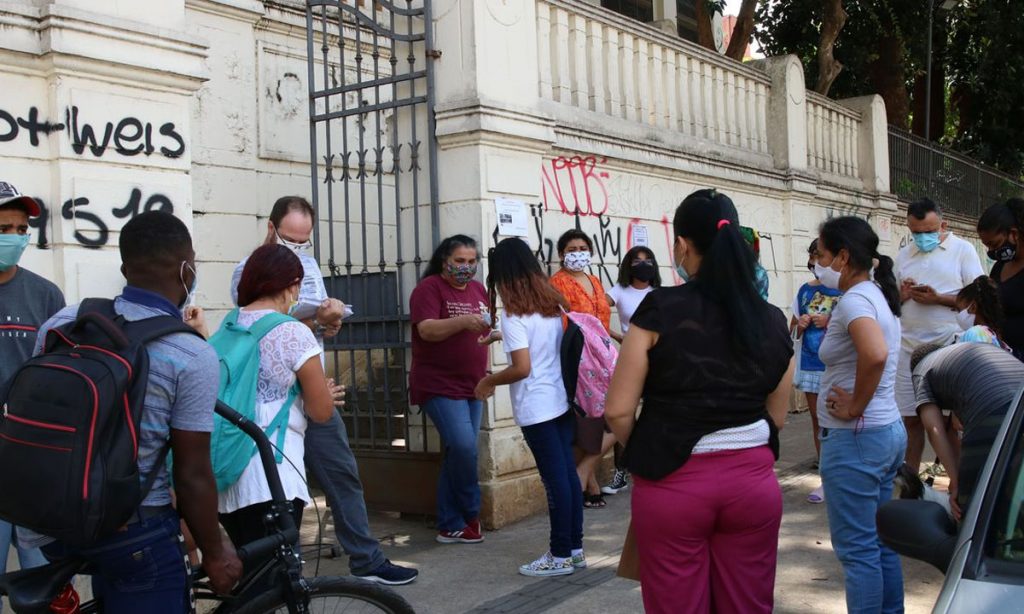 Covid-19: em 24 horas, Brasil tem 1.699 mortes e 75 mil casos