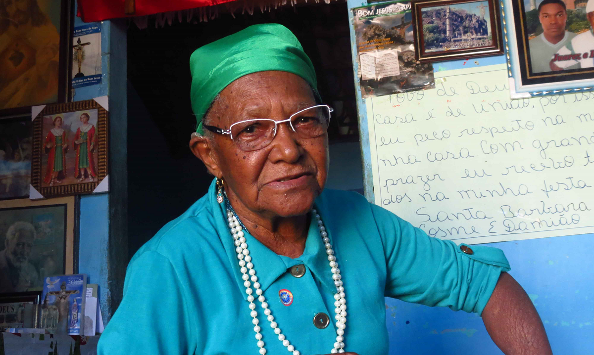 Dona Idalina Sales Barbosa, pioneira do jarê em Andaraí (Reprodução/jare.internetlivre.org) 