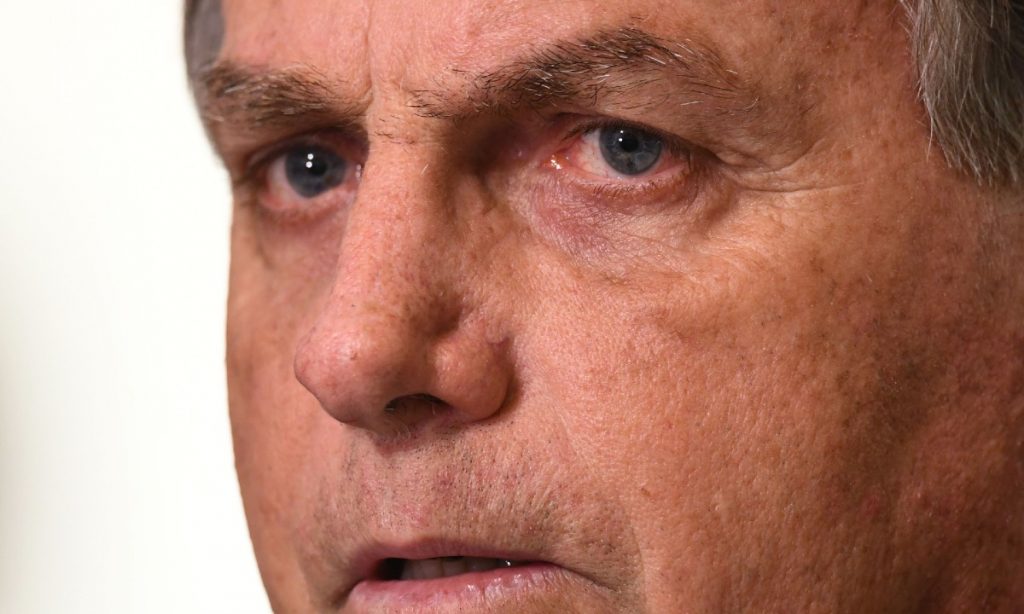 Por que Bolsonaro não quer a CPI da Covid-19 e o que ela investigará