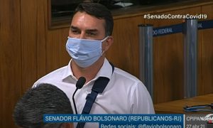 Contra a CPI da Covid, Flávio Bolsonaro agora pede o isolamento social de senadores