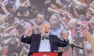 Lula venceria Bolsonaro por 58% a 25% no segundo turno, aponta Ipsos