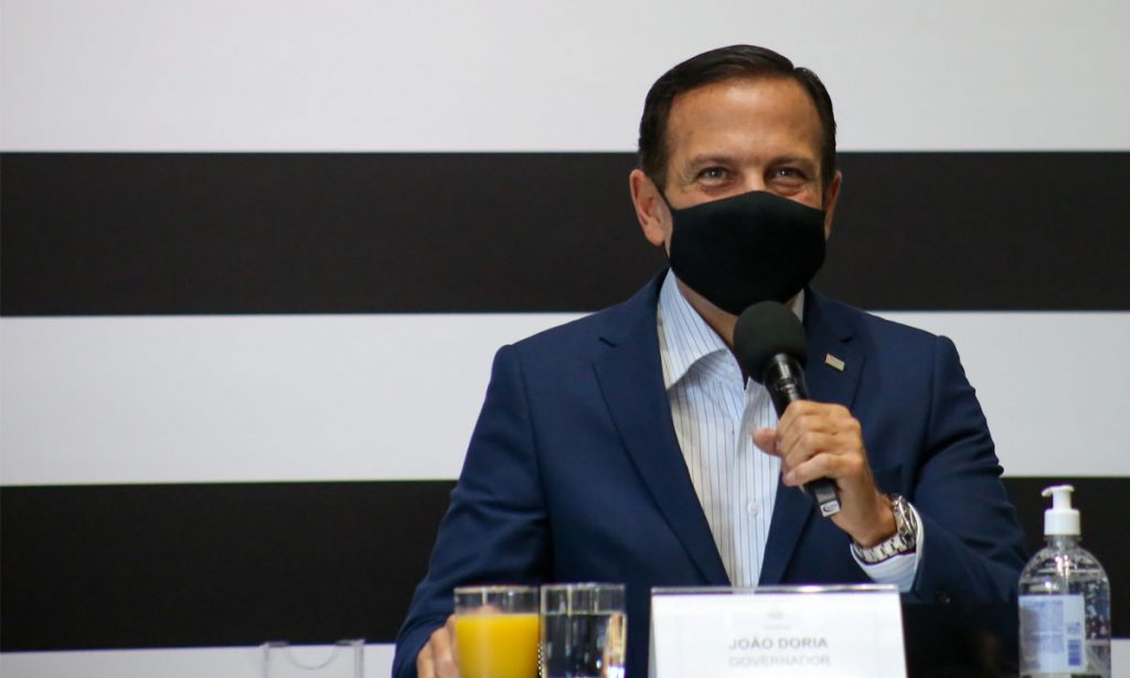 Governo Doria anuncia o retorno de SP à fase vermelha, com menos restrições