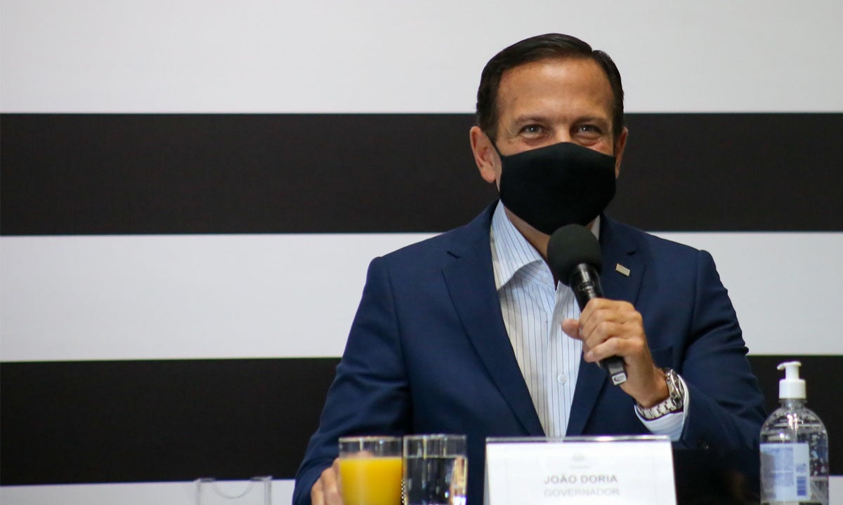 Governo Doria anuncia o retorno de SP à fase vermelha, com menos restrições