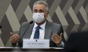 Renan: CPI pretende convocar Carlos Bolsonaro para depor sobre gabinete paralelo