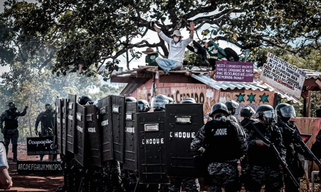 Senado adia votação sobre suspensão de despejos na pandemia