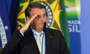 PoderData: apoio ao impeachment de Bolsonaro cresce e chega a 57%