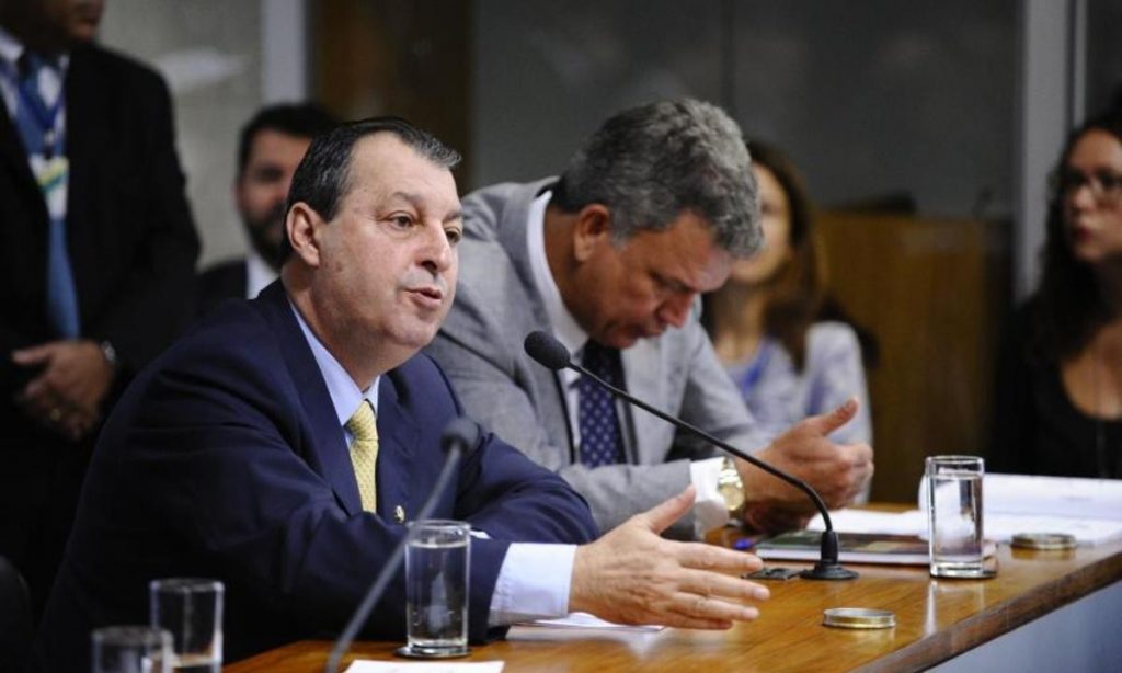 ‘Bolsonaro foi negacionista e todo mundo sabe’, diz presidente da CPI da Covid