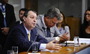 'Bolsonaro foi negacionista e todo mundo sabe', diz presidente da CPI da Covid