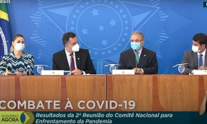 Comitê do governo federal promete 520 milhões de doses de vacina para 2021