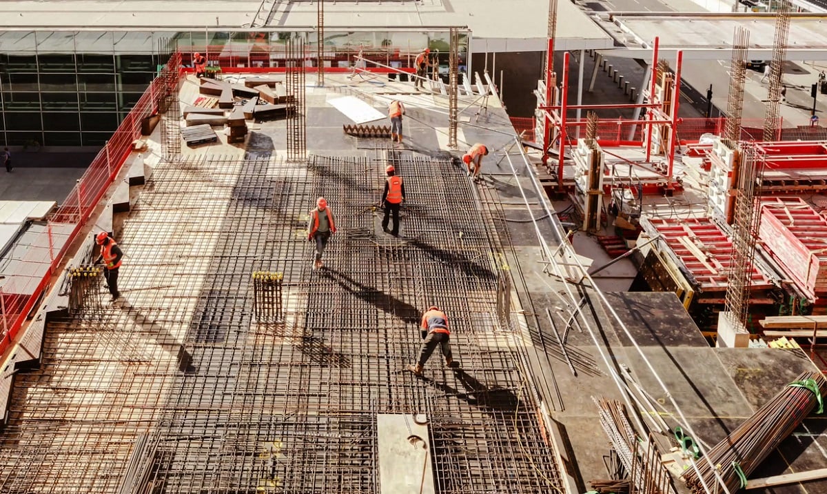 Bye, bye Brasil: cimenteira LafargeHolcim segue exemplo da Ford