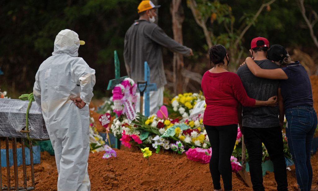 Contra o racismo e os territórios de morte: as bolhas de imunização