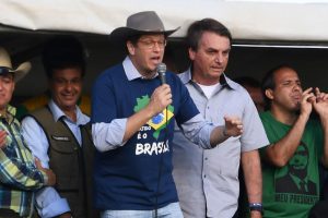 Ricardo Salles deve seguir Bolsonaro e se filiar ao PL