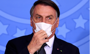 O projeto de Bolsonaro é destruir o Brasil