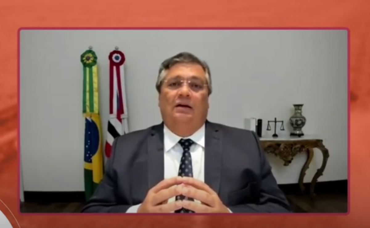 Dino: Teríamos o dobro de mortes se estados e municípios seguissem Bolsonaro