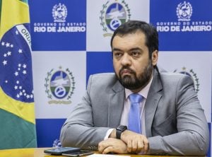 Governador do Rio pede demissão de comentarista da CBN que criticou seu trabalho em Petrópolis