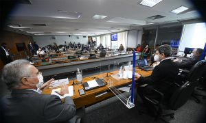 Renan diz que Pazuello mentiu 'flagrantemente' 14 vezes na CPI: 'Negação do negacionismo'