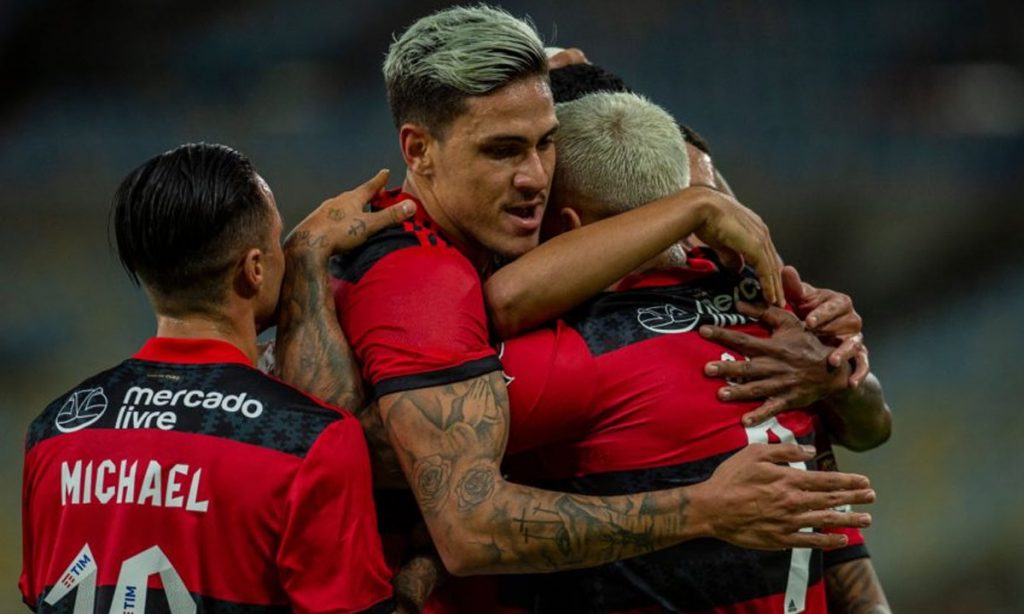 Após acordo com a Havan, vice-presidente do Flamengo diz que o clube é ‘apolítico’