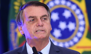 Senador protocola pedido de CPI para investigar denúncia de rachadinha de Bolsonaro