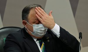 Pazuello diz à PF que Bolsonaro fez pedido 'informal' de investigação sobre a Covaxin