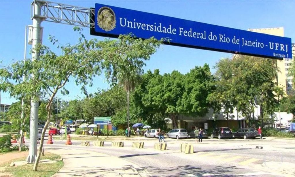 Universidades vivem caos orçamentário e dificuldades para pagar bolsas de pesquisa