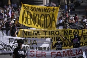 Sucesso dos atos de rua contra Bolsonaro inspira articulação de novos protestos