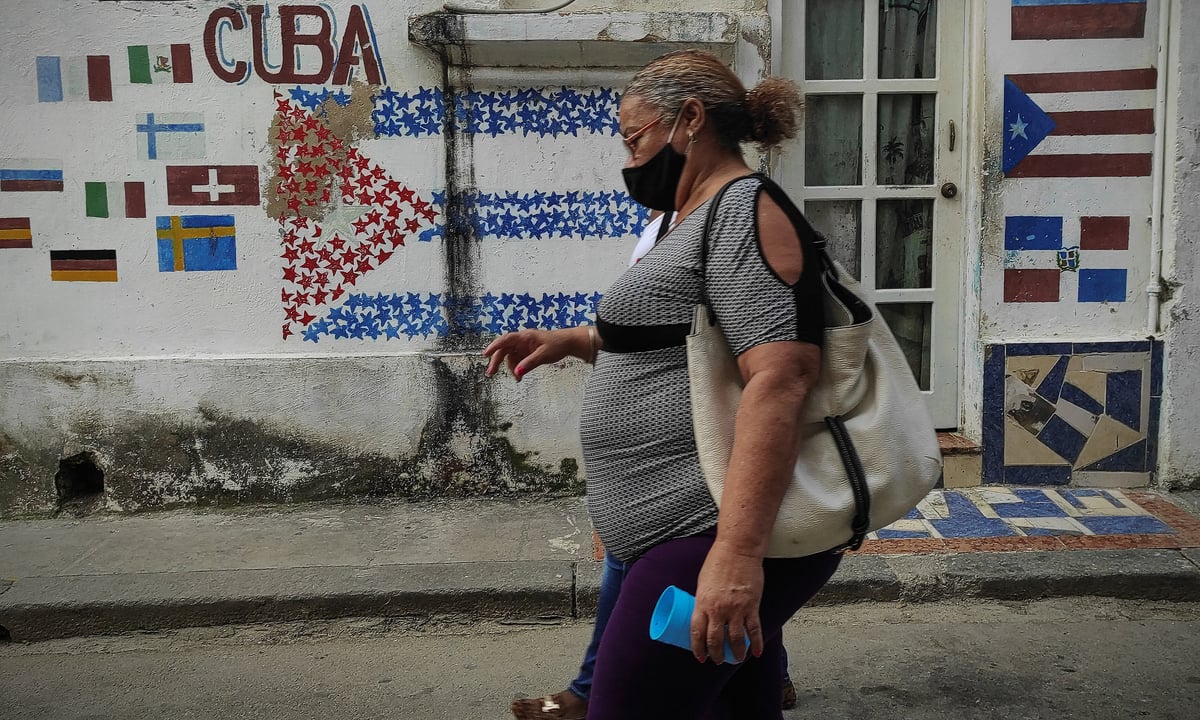 População cubana é a mais afetada por bloqueio econômico dos Estados Unidos. Foto: Yamil Lage/AFP 
