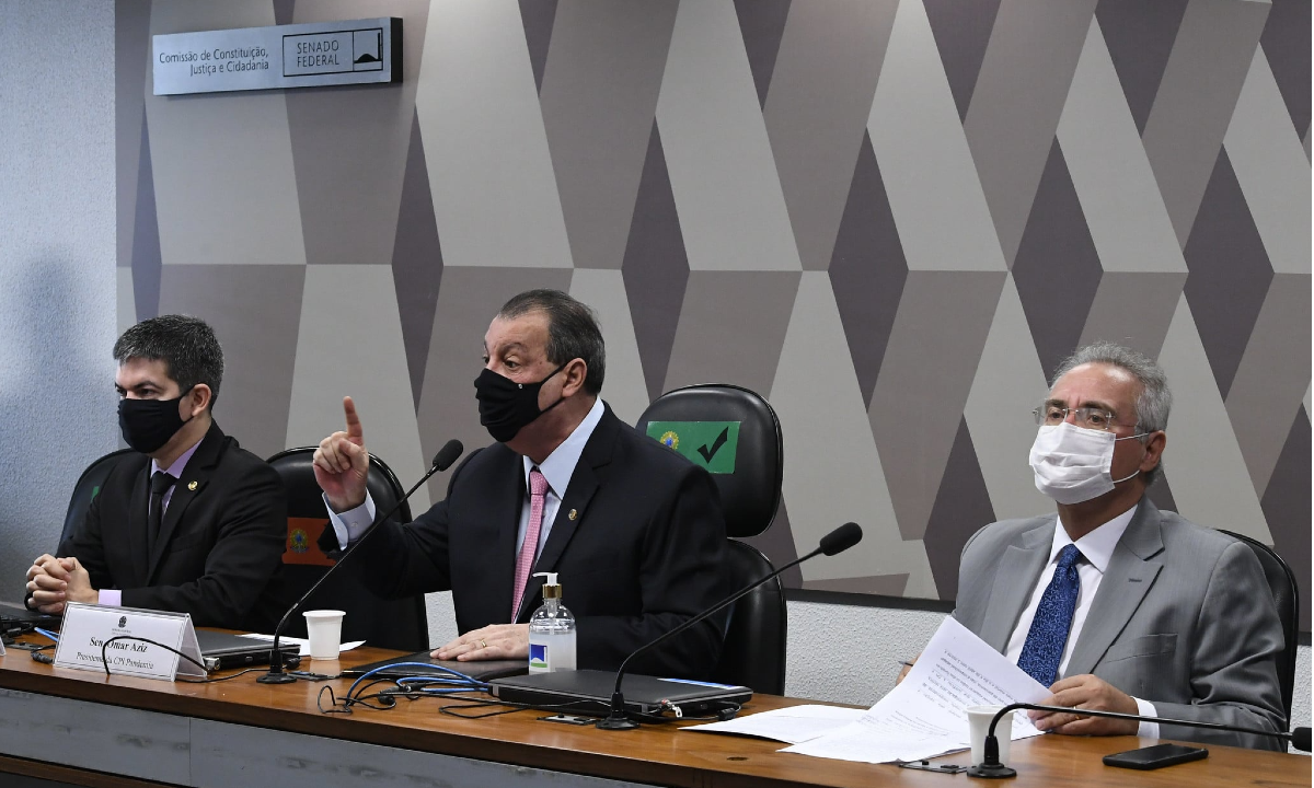 Renan, Omar e Randolfe são os senadores mais noticiados em 1 mês de CPI