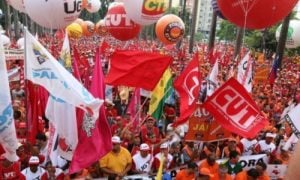 Centrais convocam mobilização contra Bolsonaro para 18 de junho