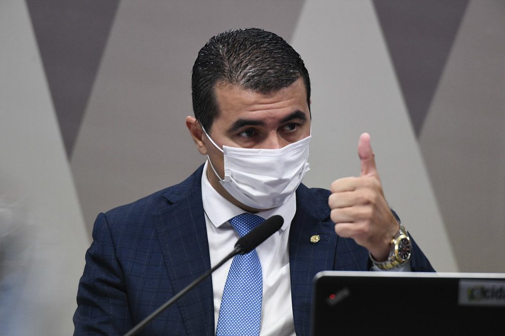 Rosa Weber manda PGR se manifestar sobre abertura de inquérito contra Luís Miranda