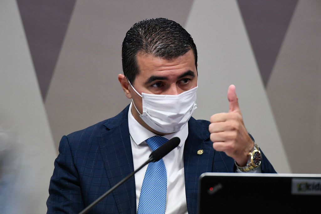 Rosa Weber manda PGR se manifestar sobre abertura de inquérito contra Luís Miranda