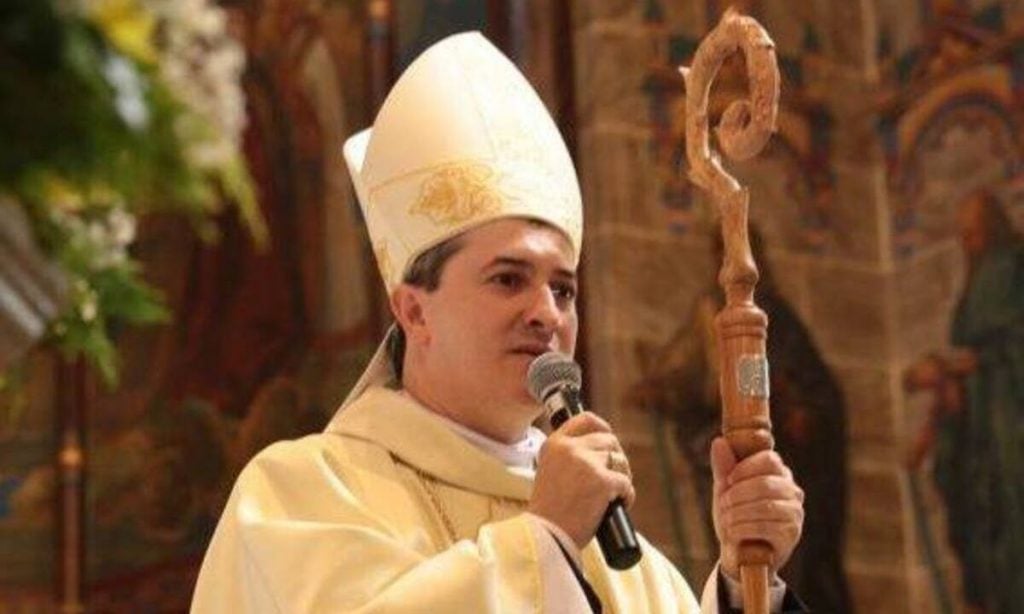 Bispo chama Bolsonaro de 'fascista' e pede que Deus ajude a derrubá-lo