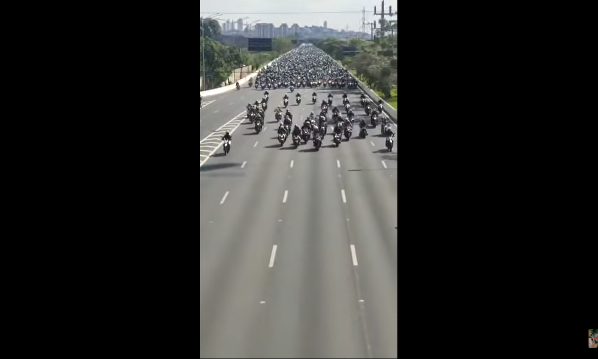 Motociata de Bolsonaro em São Paulo reuniu motociclistas em trajeto de 129 quilômetros. Foto: Reprodução 