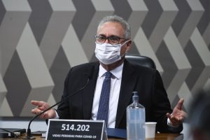 Renan acusa Lira de ‘expor irresponsavelmente o STF’ após suspensão de eleição indireta em Alagoas