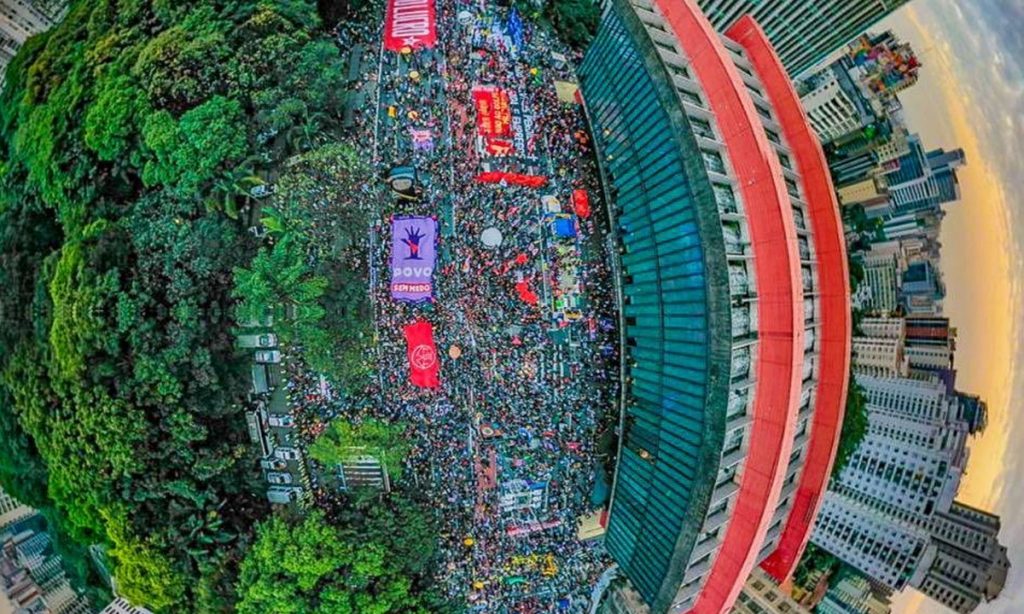 750 mil foram às ruas em 427 atos, estimam organizadores dos protestos contra Bolsonaro