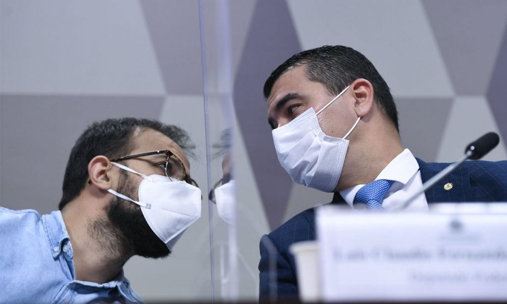 Luis Miranda diz que Bolsonaro citou o nome de um parlamentar envolvido no ‘rolo’ da Covaxin