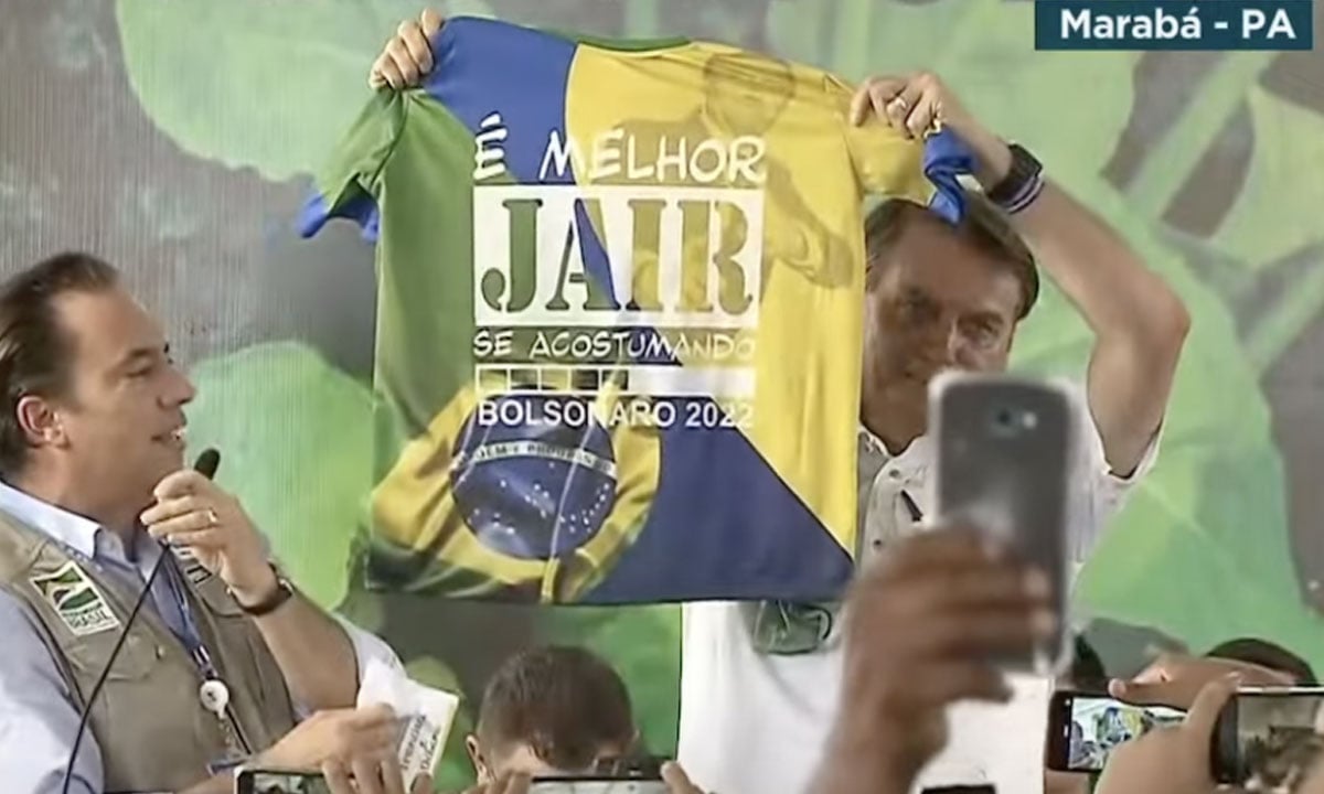 MP Eleitoral aciona o TSE e pede multa a Bolsonaro por propaganda antecipada